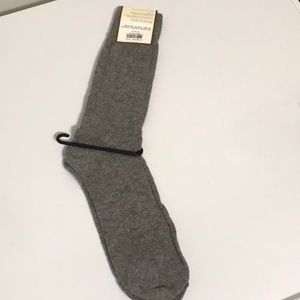 Newman Marcus Cashmere Socks. Light Gray. Fits sizes 10-13. Brand New
